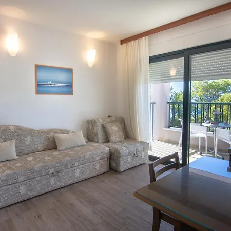 Beach Lucija Apartment