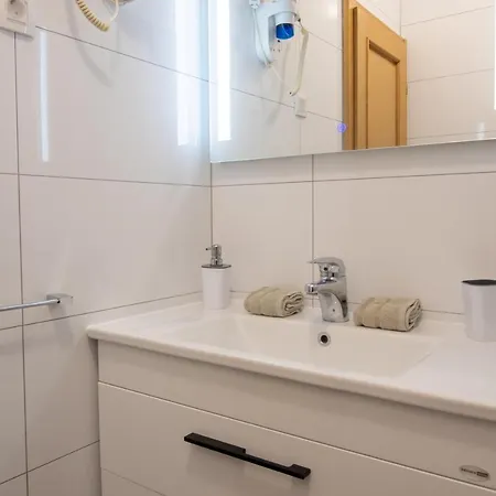 Apartment Beach Lucija *