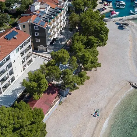 Beach Lucija Apartment