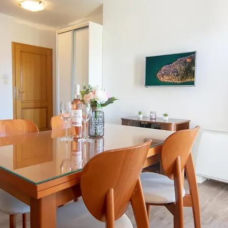 Beach Lucija Apartment Makarska