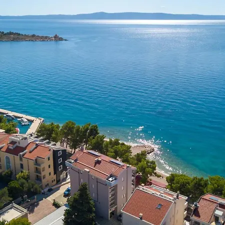 Beach Lucija Apartment