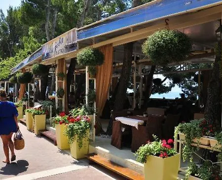 Beach Lucija *